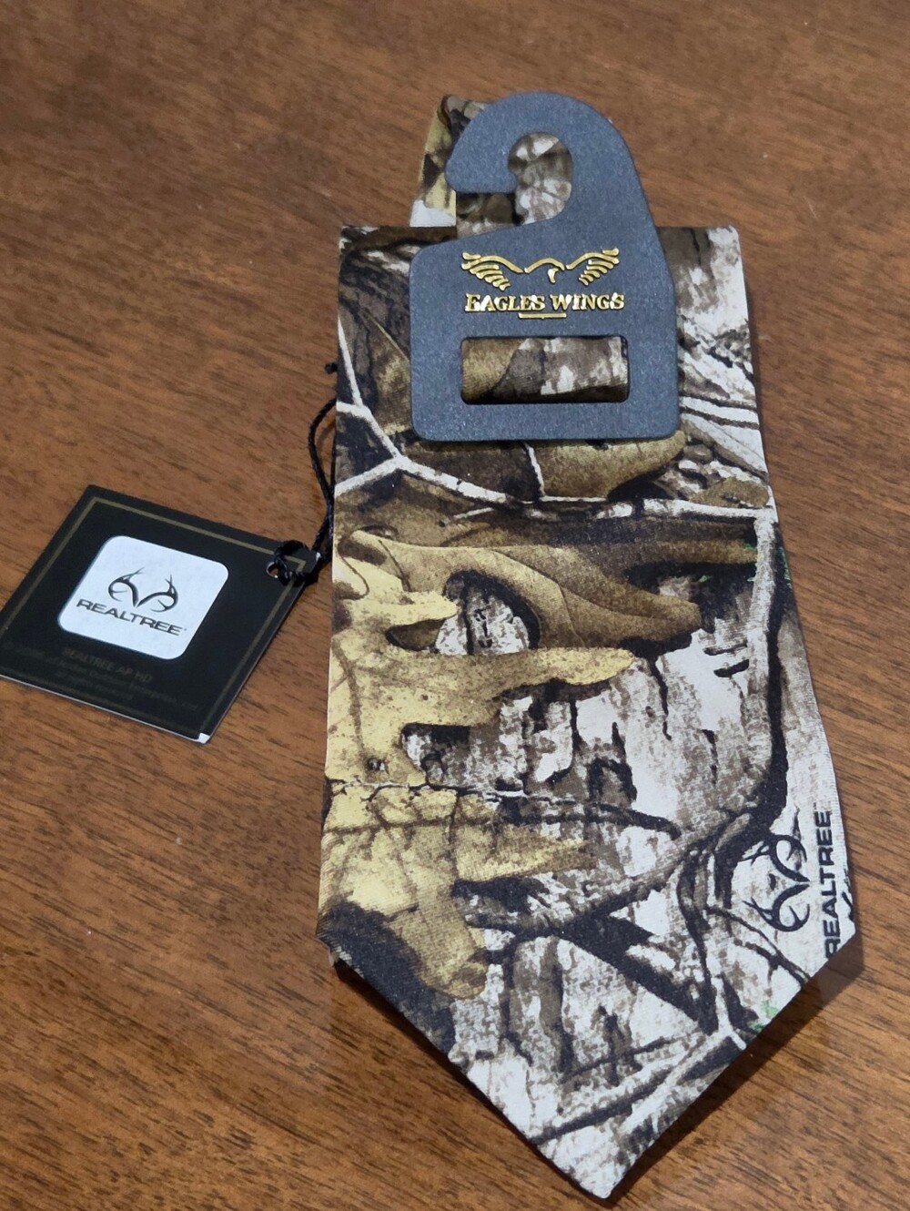 NWT Realtree Camo Tie Eagle Wings Men's Accessories,